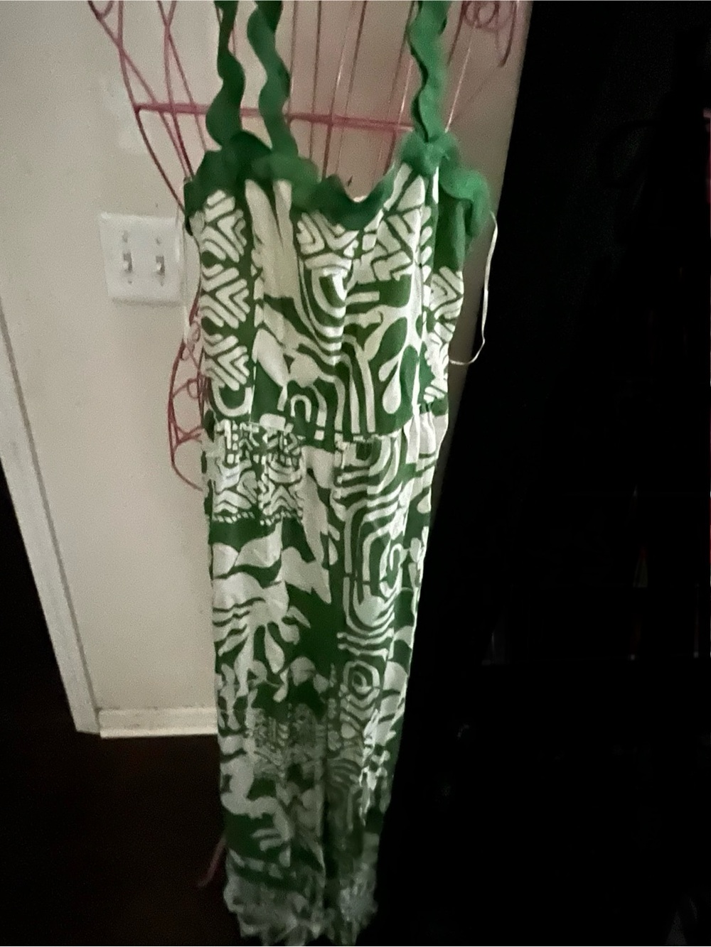 Green & White Patterned Sleeveless Jumpsuit